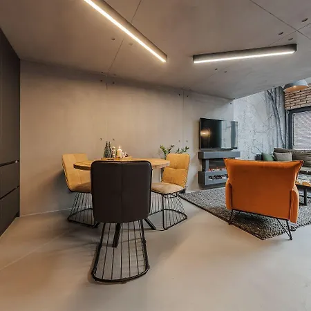 Calm Sauna & Jacuzzi By Oneapartments 소포트