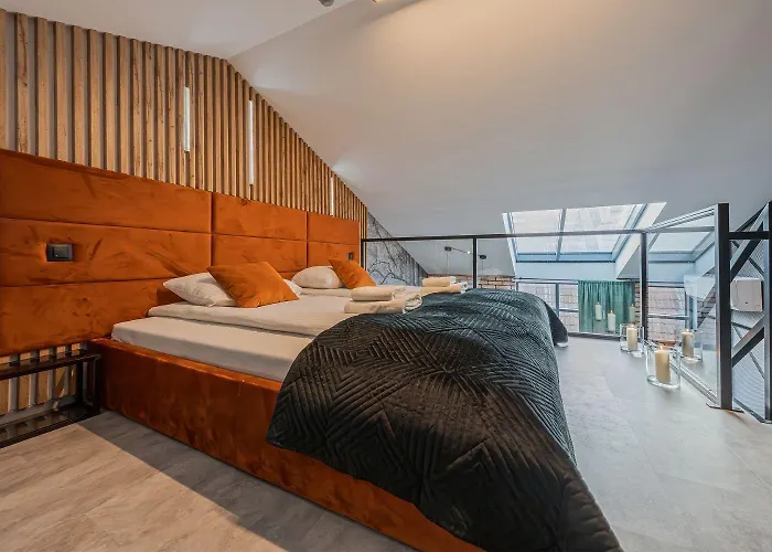 Calm Sauna & Jacuzzi By Oneapartments * 소포트