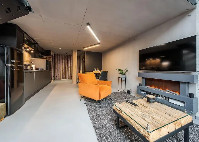 Calm Sauna & Jacuzzi By Oneapartments 아파트